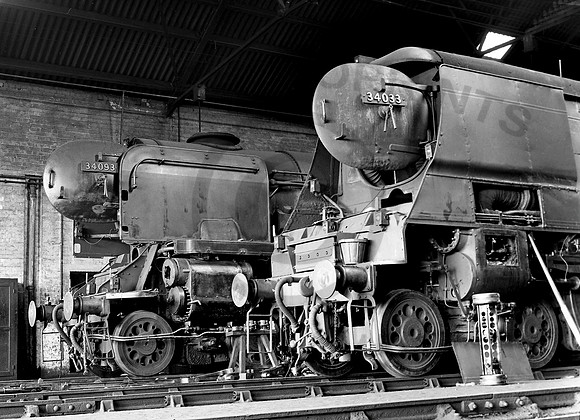 34033-Nine Elms-1963-RPC353R