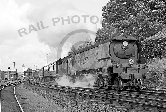 34023 Okehampton  090764 DC157