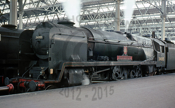 34005-Y-Waterloo-0366-BR573