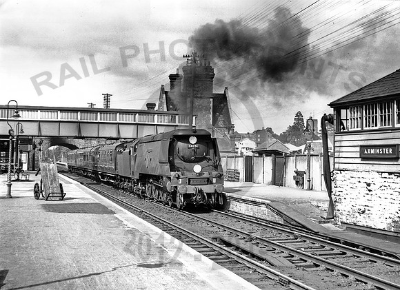 34051 Axminster 1955 DA051