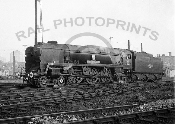 34013-Y-NineElms-1960-RPC185