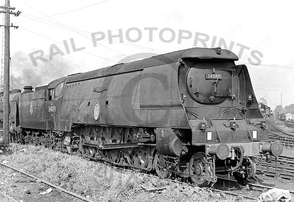 34089  Eastleigh 240960 IT16487