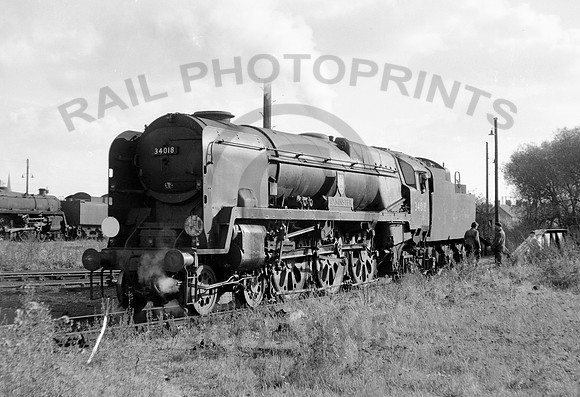 34018 Oxford Turtntable 161065 DA458