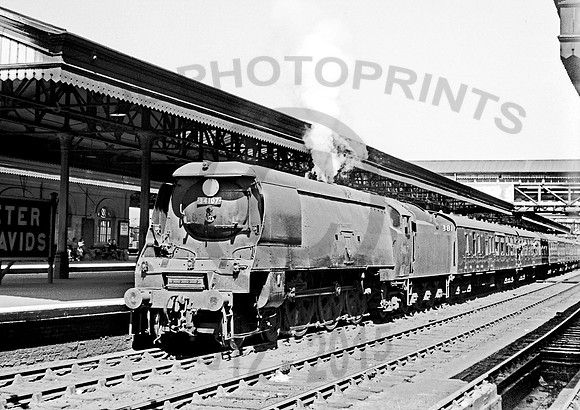 34107 Exeter St Davids 270763  IT417