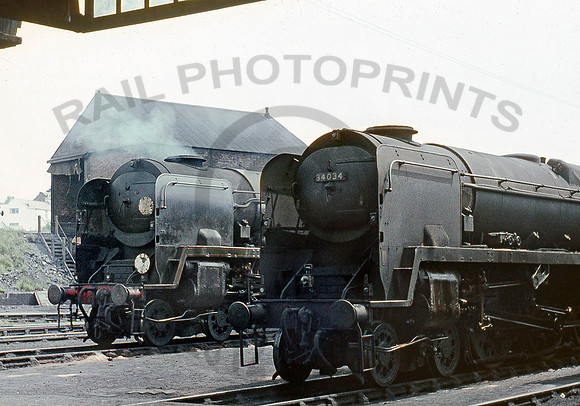 34034-Y-Weymouth-030667-DR561
