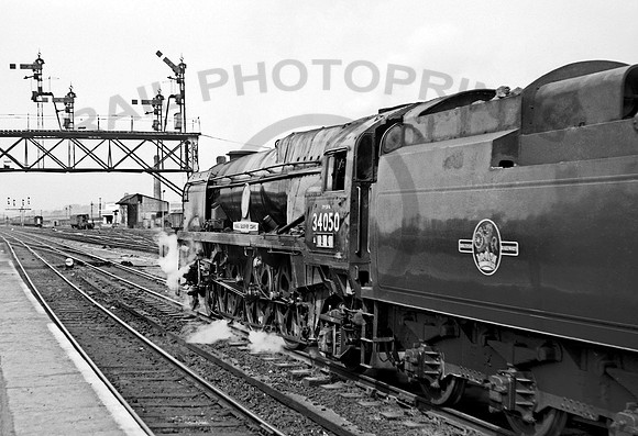 34050 Basingstoke 160564 DA430