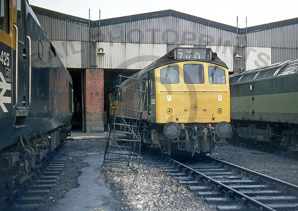 D5252-Crewe-South-010969-JC023