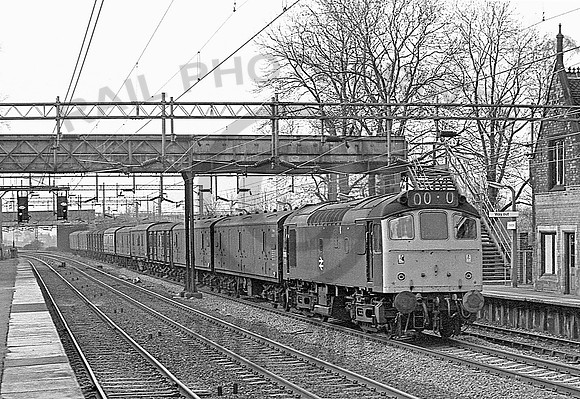 25278-Atherstone-170479-JC885