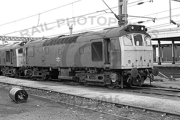 25151-Nuneaton280479-JC857