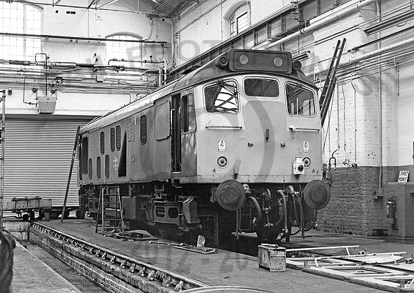 25094-DerbyWorks-040481-JC418