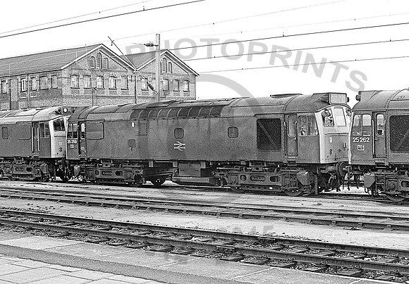 25259-Nuneaton-280479-JC862