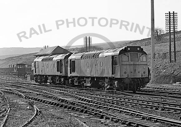 25198-PeakForest-010380-JC672