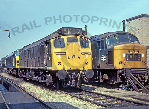 D5220-D11-CamleyStreet-040769-JC024