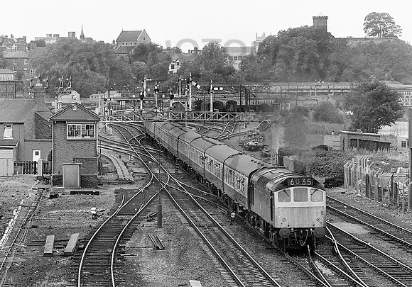 25287-Y-Shrewsbury-180884-HB430-1