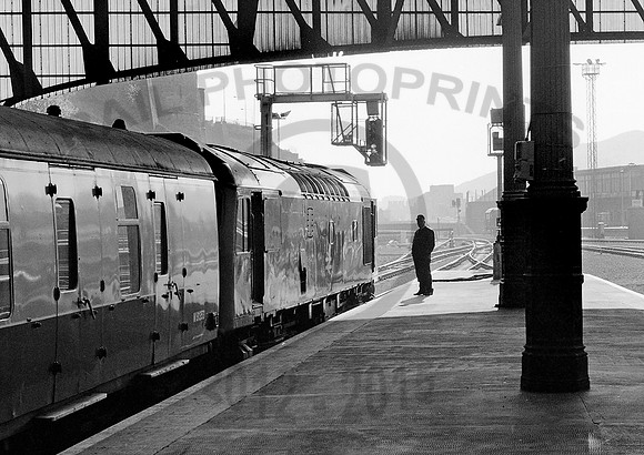25109-Y-Edinburgh-090582-JC001