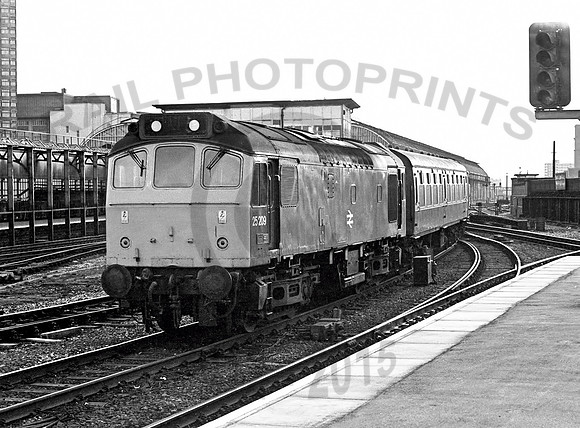 25209-Manchester-Vic-250378-JC1