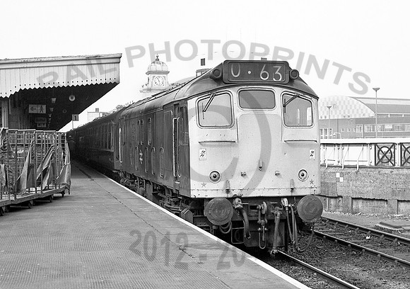 25063-Cardiff-250480-JC050