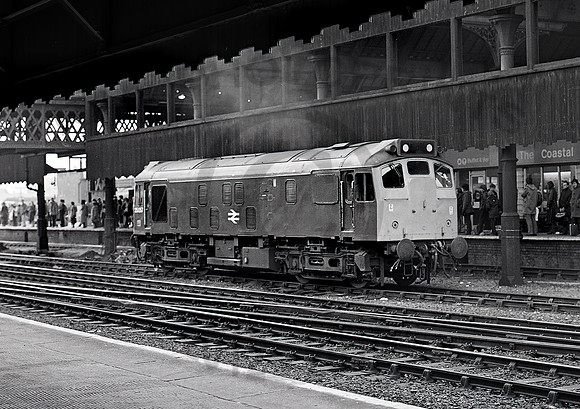 25057-Y-ManchesterVictoria-250281-JC260