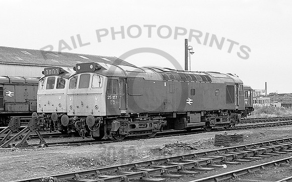 25157-Warrington-220778-JC1