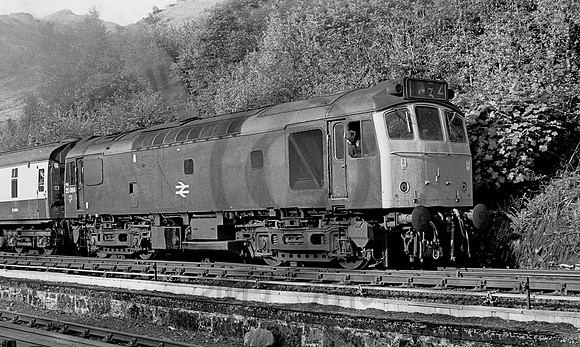 25084-Ardlui-270578-JC1