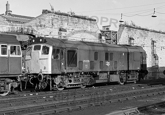 25229 Perth 110883 DC259