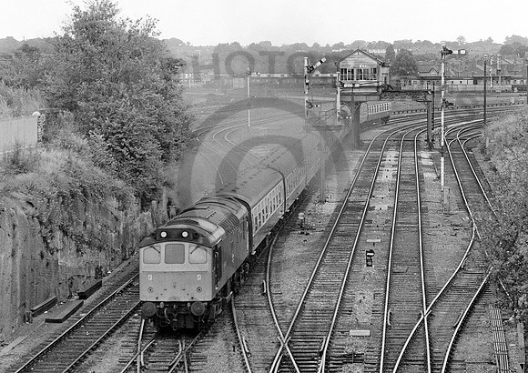 25130-Y-Chester-270779-HB914