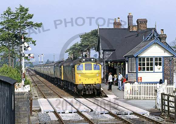 25279-25313-Y-Caersws-210784-JC252