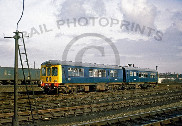 Wickham DMU   York  090279 DC142
