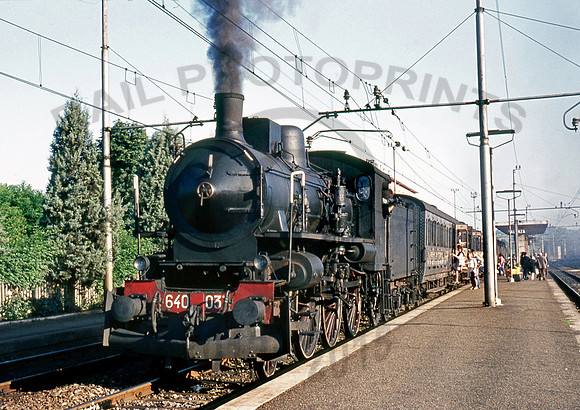 640037-Y-Valenza-030772-IT468