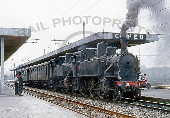 880008-880017-Y-Cuneo-290672-IT476