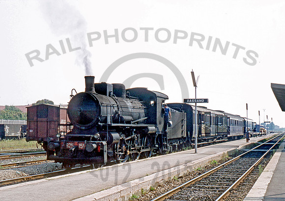 625151-Y-Bassano-050973-IT452