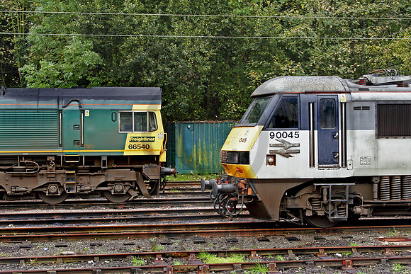 90045-66540-Y-Ipswich-061105-JC7