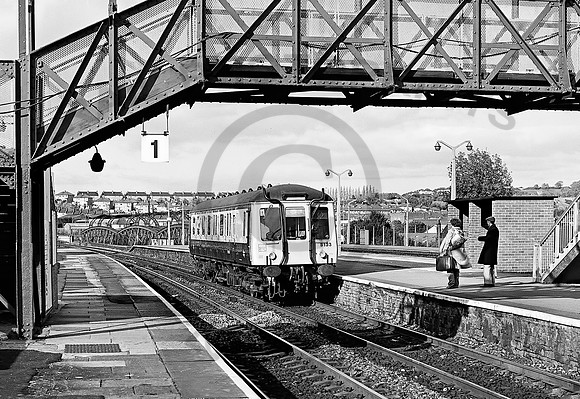 Class121-W55033-Y-StapletonRoad-291080-JC655-1