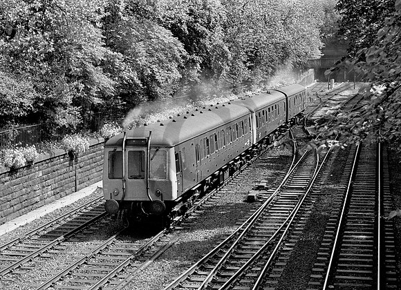 Class122-55000-Y-Eduinburgh-020678-JC