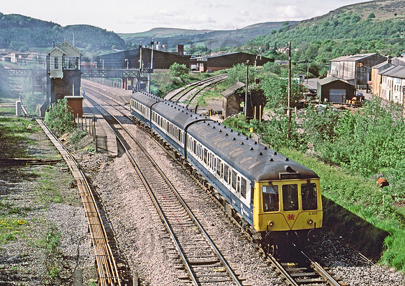 Class 116 C301 Taffs Well 290586 BR036