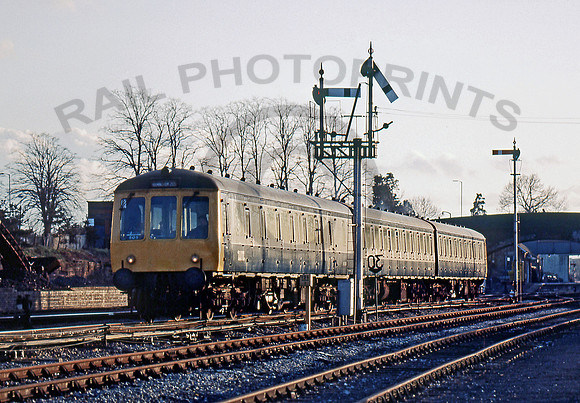 Class 116 Droitwich 140385 BR265