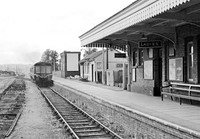 Class 116 Calne 040965  HB65M652