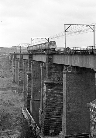 506 Dinting Viaduct 0465 RPC499