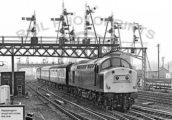 40062-Y-Aberdeen-050380-JC189