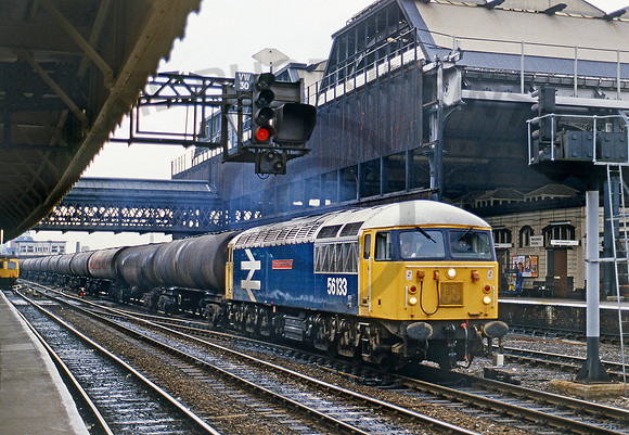 56133-Y-ManchesterVictoria-0984-CW281
