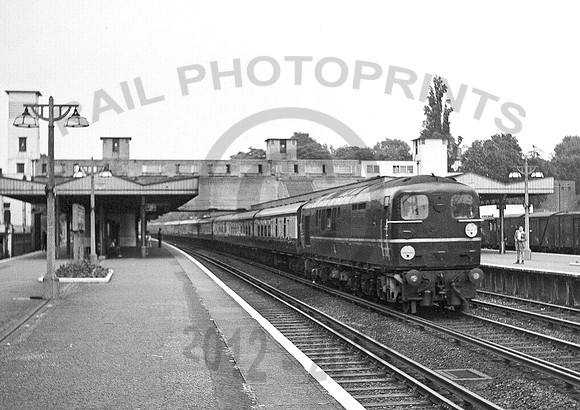 10202-Y-Surbiton-1957-RPC