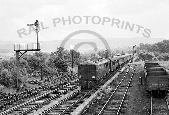 10202-Y-Disley-circa1960-AHB826