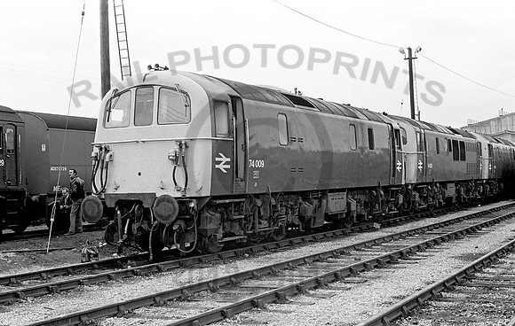 74009-Y-Eastleigh-300478-JC