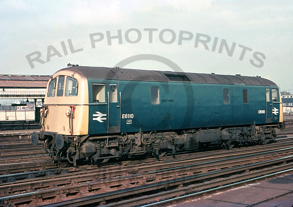 E6110 Clapham Junction 150272  RPC63