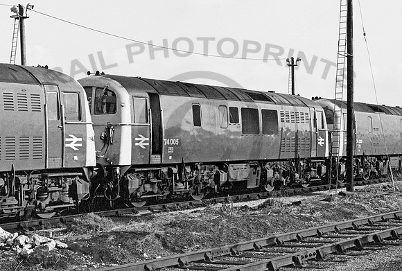 74005-Y-Eastleigh-110278-JC2