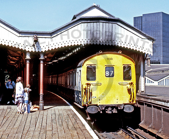 Class 205 1133-Portsmouth-300585GE