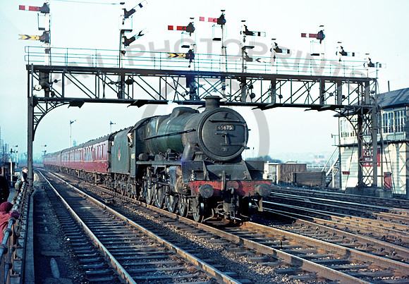 45675 Derby 080264 NS2032-09