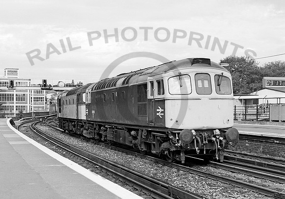 33019 Maidstone East 300790 RPC821