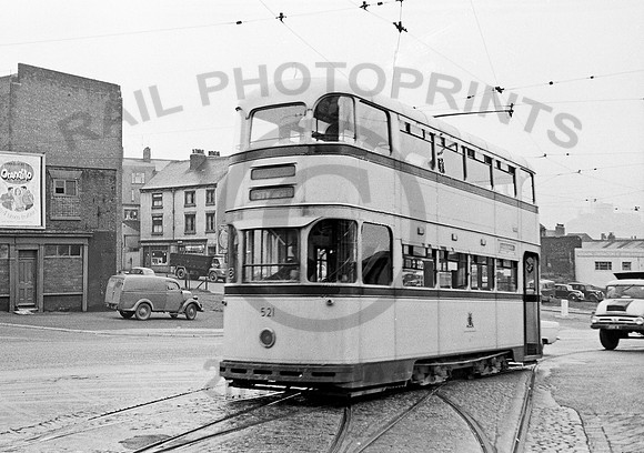 Sheffield Tram 521 081060 HB095