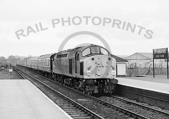 40014-Y-StHelensJunction-130578-RPC640